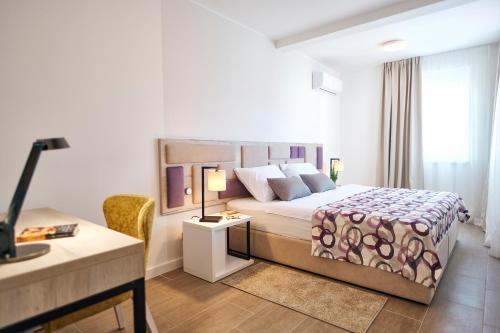 Two-Bedroom Apartment with Balcony image 9