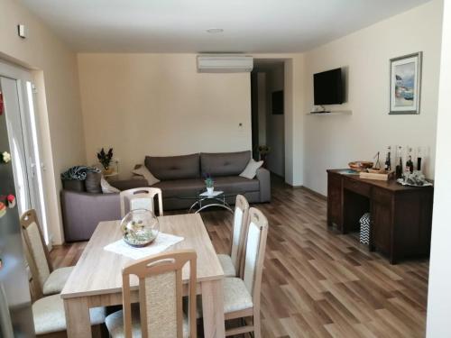 virtuve, Splitsko-dalmatinska županija Villa 1041 in Dusina