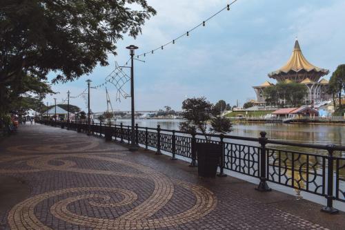 Riverbank Suites - River View Level 11, Sleeps 7 Riverbank Suites - River View Level 11, Sleeps 7