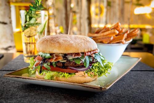 餐廳, 貝克酒店 (Hotel Beck) in 勞莎