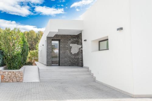 Holiday Home image 9
