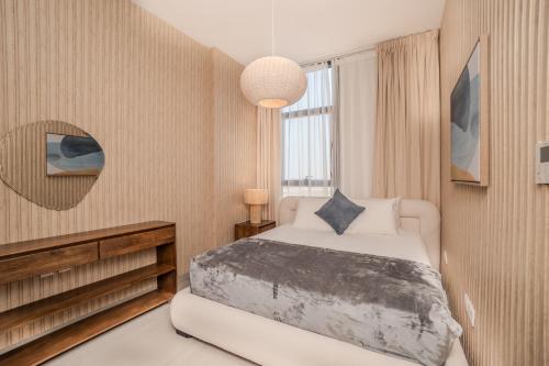 Amazing 1BDR New Building by Blue Cloud Holidays in Sharjah International Airport