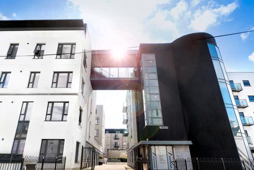 Steelworks at Copley Court in 科克