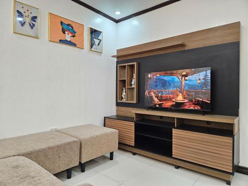 วิลลา 3 ห้องนอน 3 ห้องน้ำส่วนตัว ขนาด 266 ตร.ม. – บาไลย์ติกี (LA-LIAN SUMMER RESORT) in บูกานา