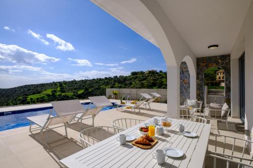 Cavo Aspro Luxury 3-bed Villa by Nomads in Pissouri