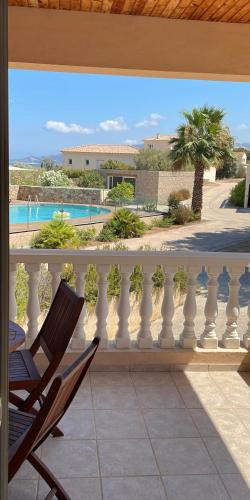 Manureva Calvi 5