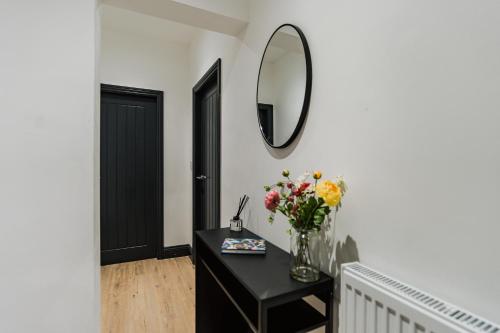 Charming & Cosy 2 BR Flat, Fast Wifi -Sleeps 5, Leeds (Foto 10)