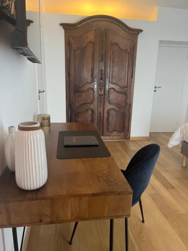 Deluxe Double Room with Sea View image 10