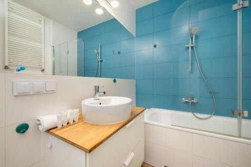 Wyjątkowy Apartament z Parkingiem by Noclegi Renters, Wrocław (photo 6)
