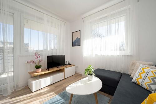 Wyjątkowy Apartament z Parkingiem by Noclegi Renters, Wrocław (photo 7)