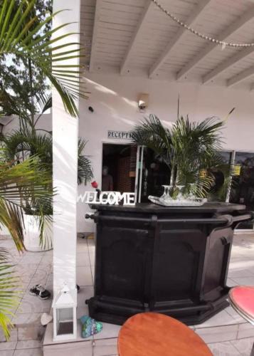 Oprema, YOUR FIRST DAY Hotel on Aruba in Noord