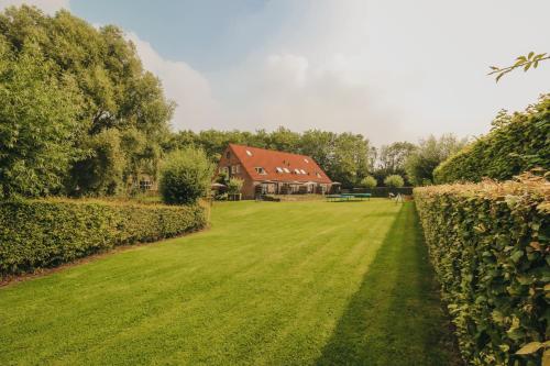 de Paardenstal in Retranchement