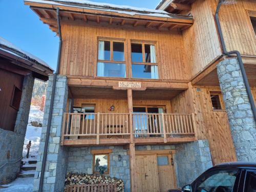 Chalet Cent Names - 8 pers - St Foy Station gîte à louer Montalbert