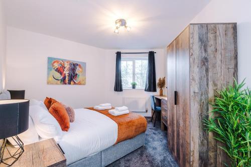 NEW!- 4 Bed 3 Bath House In Manchester by Greenstay Serviced Accommodation - FREE Parking - FAST 250 Mbps Wi-Fi - Ideal for Business, Families & Groups - Close to City Centre, Airport, Etihad Stadium, Manchester (fotografie 3)