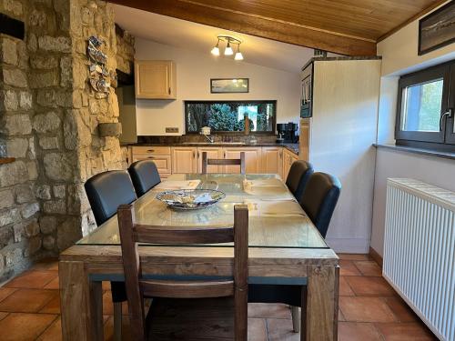 Cocina, Gite 1815 avec sauna privatif in Waterloo