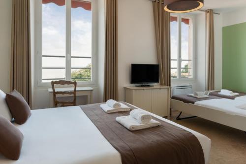 Chambre avec 2 lits, familiale, vue sur la mer