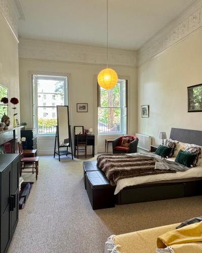 Grosvenor Apartments in Bath - Great for Families, Groups, Couples, 80 sq m, Parking, Bath (photo 8)
