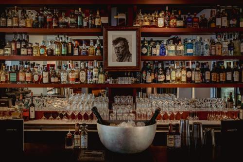 Sinner Paris - image 4