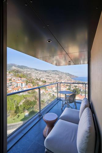 Four Views Baia - main image
