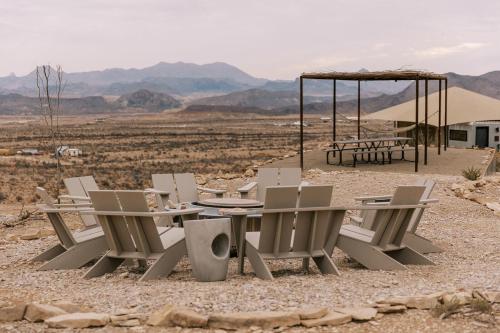 Vista, Camp Elena - Luxury Tents Minutes from Big Bend and Restaurants in Terlingua (TX)