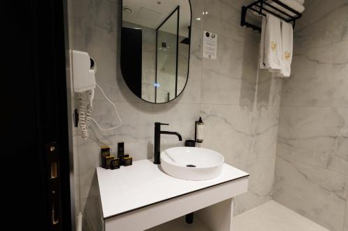 657909420 Destiny Hotel & SPA