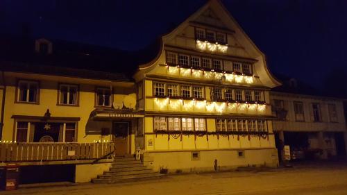 Ieeja, Gastehaus Krone in St. Peterzell