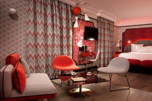 room detail thumbnail 0