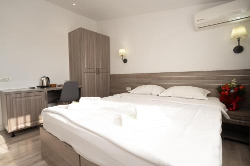 Liad Hotel - image 7