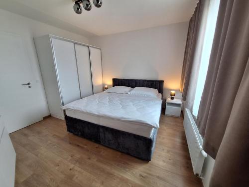 Apartment with Balcony image 10