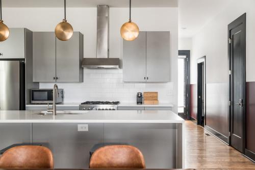 Stylish Retreat - image 5