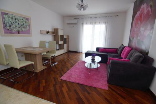 Luxury Apartments Trend - image 13