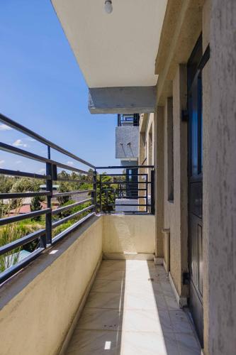 Balcó/terrassa, Urban suites 2 bedroom Master ensuite holiday rental nanyuki in Nanyuki