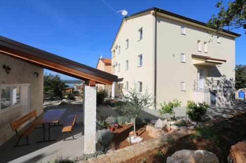 Apartments Lili - image 2