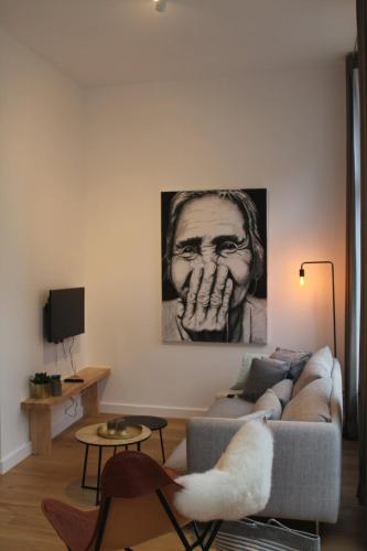 Charming Apartment with Cathedral View in Antwerp on the 2th floor, Amberes (foto 5)