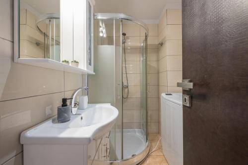 Artistic 2BDR Flat w Terrace & City View In Centre - Tap to explore photos