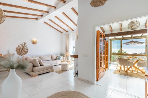 Bahia Sun Moraira in Pinar del Advocat