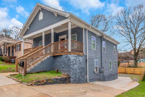 Chic 4BR Home Near AUC&DTWN Attractions in Atlanta University Center