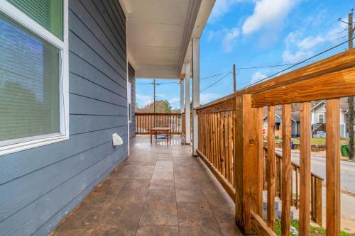 Chic 4BR Home Near AUC&DTWN Attractions in Atlanta University Center