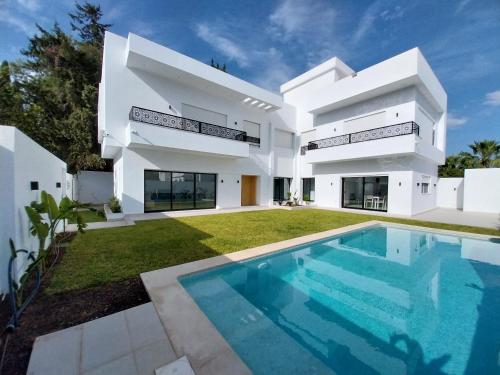 Villa luxueuse en famille Hammamet – khách sạn tại Hammamet Sud
