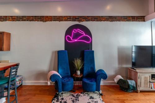 Jolenes Hideout in Knoxville, USA