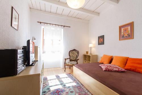 Apartment Vintage by Locap Group - image 3