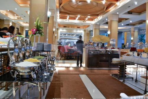 食べ物/飲み物, Rama Gardens Hotel in ドンムアン空港