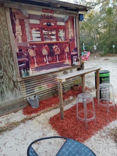 Sky acres aka the tin cottage in Chiefland (FL)