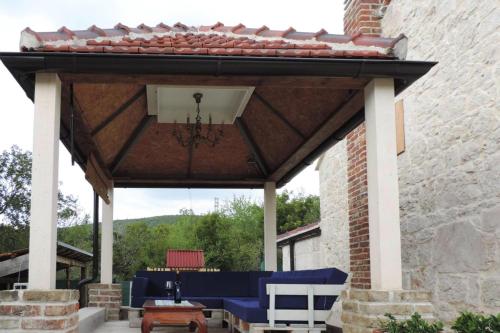 Holiday home in upa Srednja near Makarska w pool