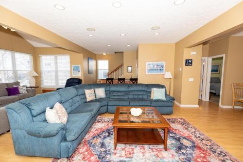 5 Bedroom Home in Old Homestead II in Huron