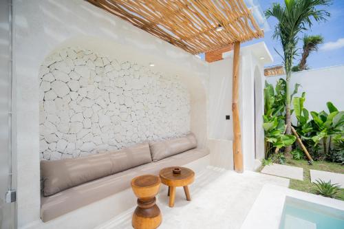 Casa del Cielo - 2BR Ice Bath Villa - Kedungu