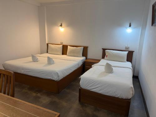 ห้องสวีทมาตรฐาน 2 ห้องนอน 2 ห้อง (Standard suite 2 bedroom 2 room)