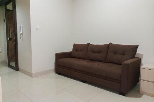 1BR with Cozy Design at Uttara The Icon Apartment By Travelio 1BR with Cozy Design at Uttara The Icon Apartment By Travelio