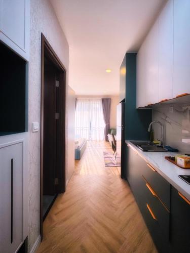 9Trip Stay in Sunrise Riverside