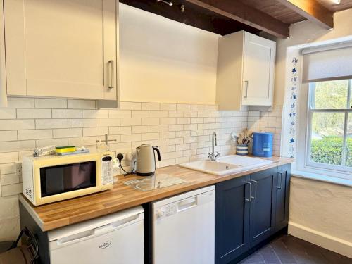 Iekārtas, Y Bwythn Welsh Countryside Retreat UK Getaway - Pass the Keys in Llanegwad